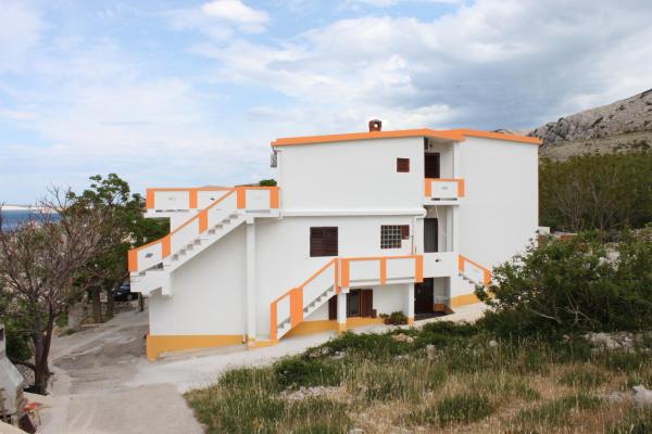 Apartment Metajna 6421b, Đặt Căn hộ Khách sạn tại Kvarner có Bãi đậu xe, Bãi đậu xe