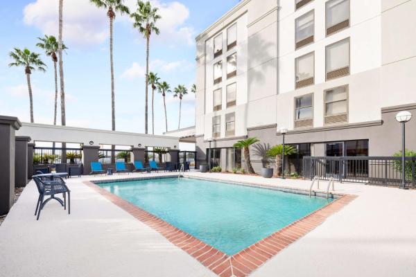 Hampton Inn Laredo