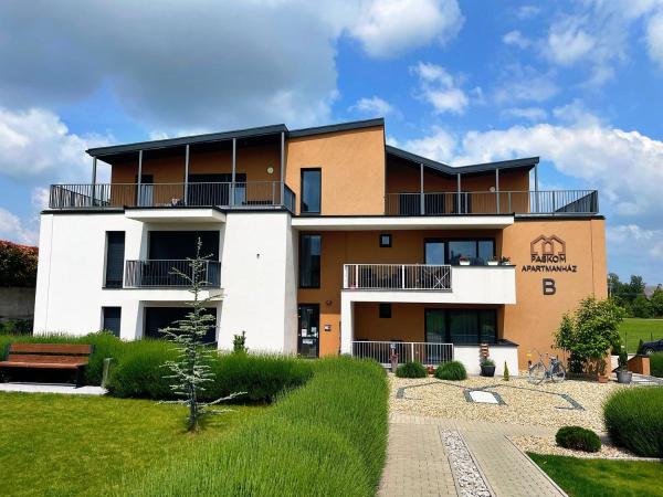 Paskom Apartmanház, Đặt Căn hộ Nyergesújfalu Komarom-Esztergom
