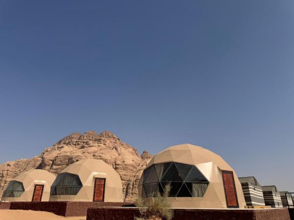 Wadi Rum Marcanã camp, Đặt Lều King Hussein International Airport Aqaba
