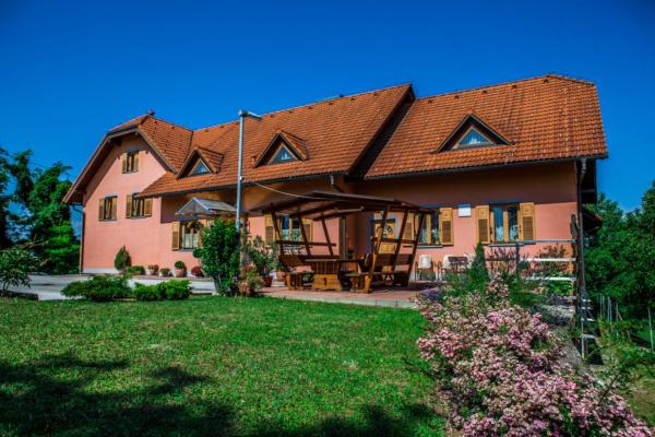 Turistična kmetija Protner, Đặt Nghỉ tại trang trại  