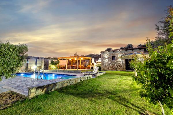 Memi Beach front Villa, Đặt Biệt thự Asklipiḯon Rhodes Town