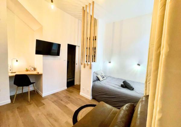 LE VOLTA - Appartement - Centre ville Calais, Đặt Căn hộ Khách sạn Giá rẻ tại Opal Coast