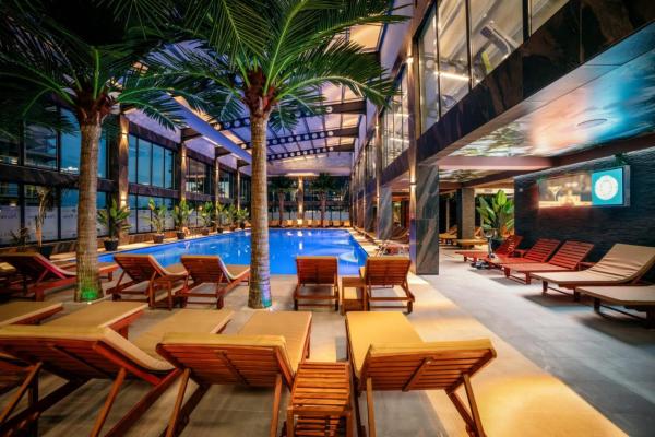 Hotel Nordic Twins & Wellness, Đặt Khách sạn Khách sạn tại Suceava có Hồ bơi, Hồ bơi