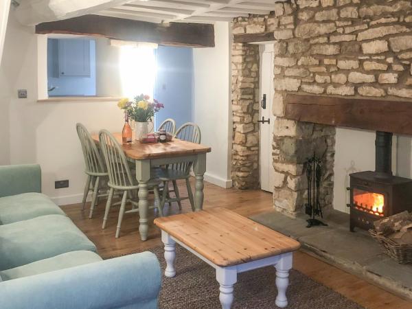 The Street Cottage, Đặt Nhà nghỉ dưỡng Uley Glasgow