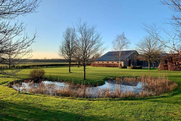 Karibu de Stallen (met Sauna en Stoom douche), Đặt Nhà nghỉ dưỡng Daarle Overijssel