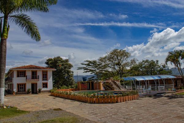 Rincon Oibano, Đặt Khách sạn Oiba Santander
