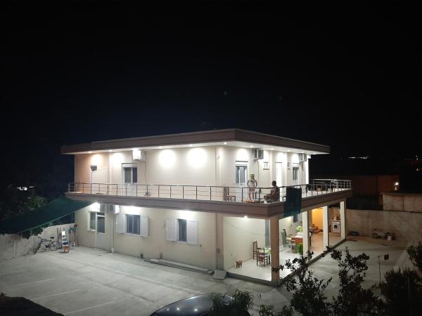Dhoma Plazhi Nefeli, Đặt Căn hộ Vlorë Vlorë County