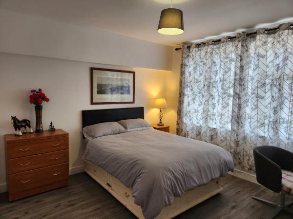 White House Ensuite double bedroom, Đặt  Warrington Cheshire