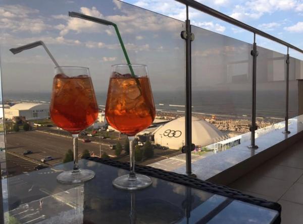 Summerland mamaia view, Đặt  Khách sạn Giá rẻ tại Constanta