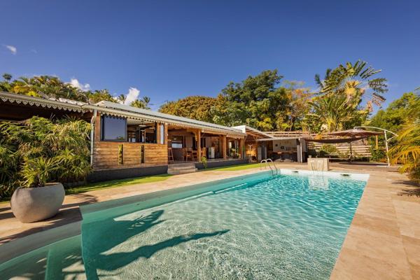 Villa Ô Pieds Nus 180m2 4 chambres piscine jardin tropical parking privé, Đặt  Saint-Leu Saint-Paul