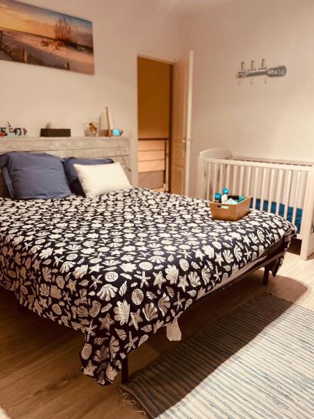 Chambre mer, Đặt  Orgères 