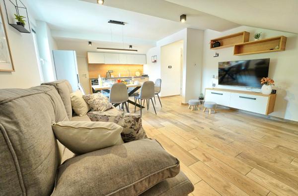 Apartments Lipa Plac, Đặt Căn hộ Postojna Notranjska (Inner Carniola)