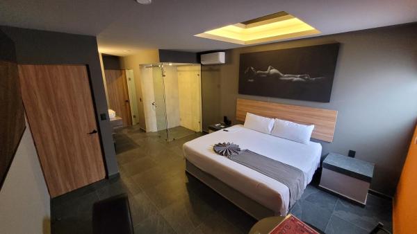 4Play Motel, Đặt Nhà nghỉ ven đường Santa Cruz Santiago de Queretaro