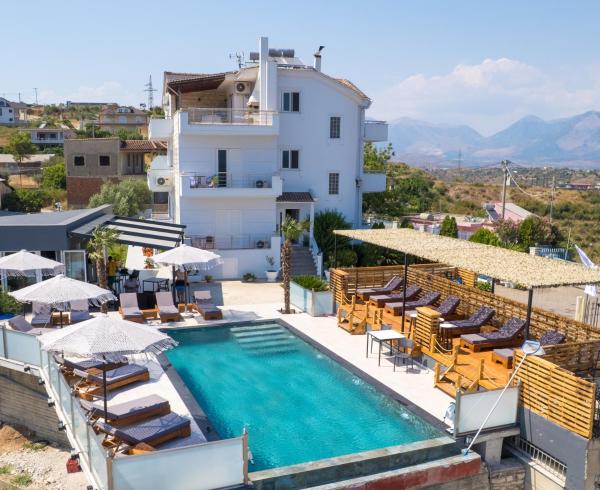 Villa Serenity, Đặt  Sarandë Vlorë County