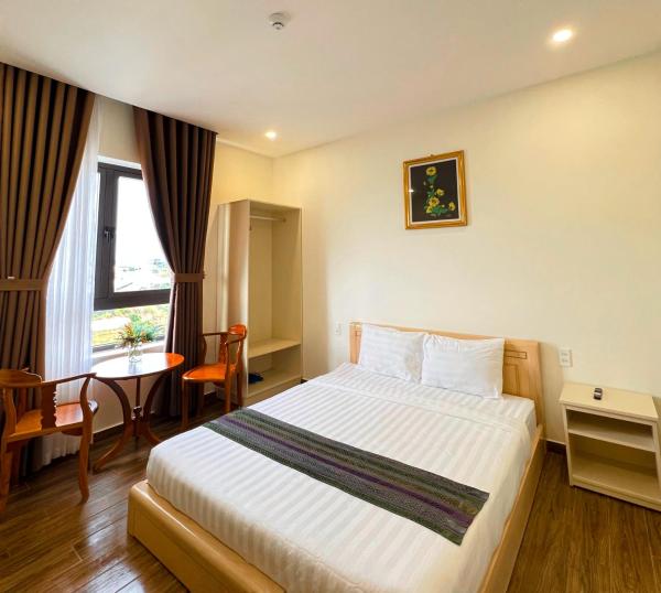 Villa Phong Vân, Đặt  Trai Mat Lâm Đồng