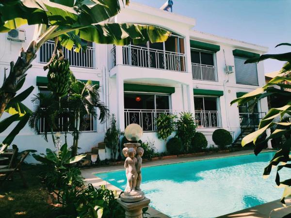 Hôtel La Kapila Ivato, Đặt  Khách sạn ở Analamanga có hồ bơi, Hồ bơi