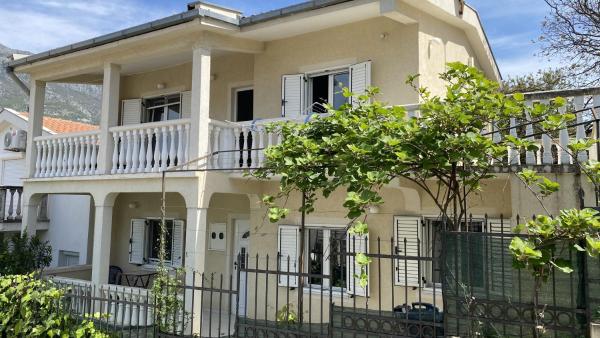 Stan-apartman, Apartment, дом, Đặt Căn hộ Dobra Voda Bar County