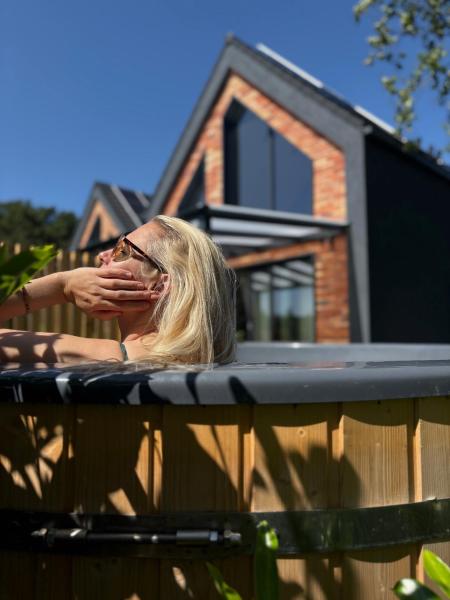 Widać Wydmy, Đặt  Khách sạn ở Pomerania có hồ bơi, Hồ bơi