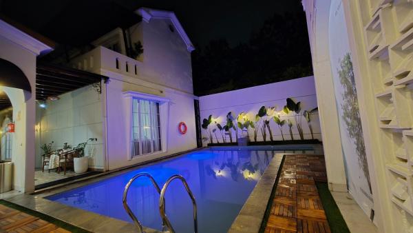 El Villa Forest Bogor, Đặt  Khách sạn 4 sao tại Sawah, 4*