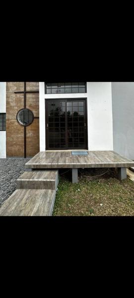 Villa roseane, Đặt  Panjadakan West Java