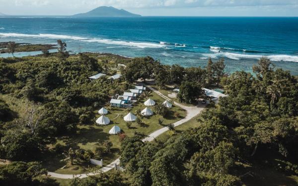 Le Life Resort, Đặt Khu nghỉ dưỡng Khách sạn ở Epule có chỗ đỗ xe, Bãi đậu xe