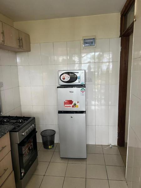 Amelia BNBs, Đặt  Nairobi Nairobi