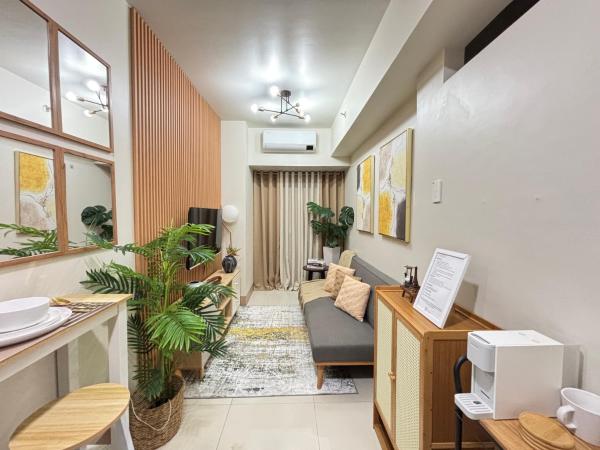 Anastasia Unit by Grand Imperial at Shore 3 Residences near Mall of Asia, Đặt  Khách sạn tại Luzon có Hồ bơi, Hồ bơi
