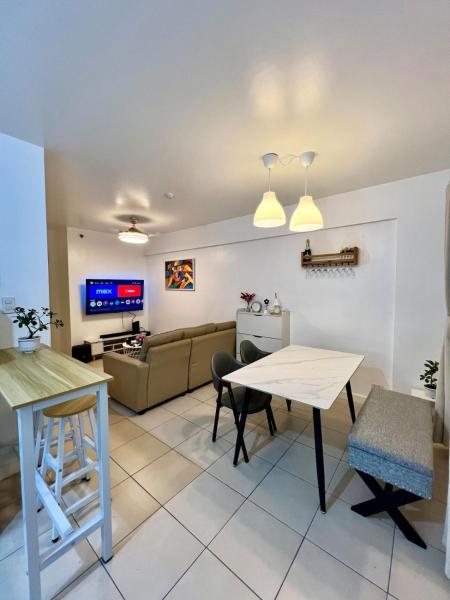 NestNook in Acacia Estates, Đặt  Khách sạn tại Luzon có Hồ bơi, Hồ bơi