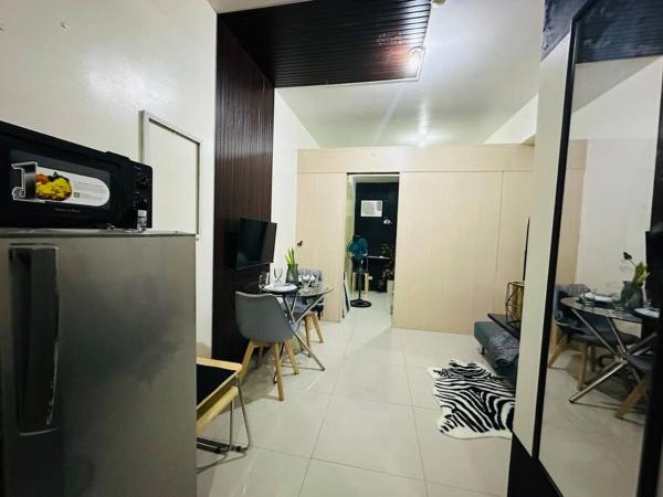 THEOS SUITE1 @TheGrassResidences, Đặt  Khách sạn tại Luzon có Hồ bơi, Hồ bơi