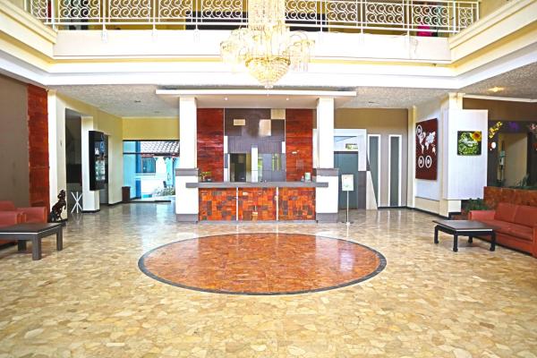 PLUM Prestige Hotel Juanda, Đặt  Kalangan East Java