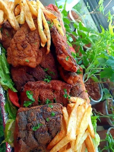 يرموك هاوس, Đặt  Aş Şarīḩ 