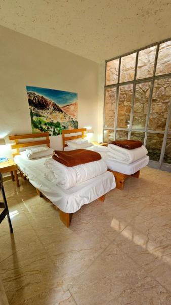 Wadi Dana Lodge - نزل وادي ضانا, Đặt  Dana Petra