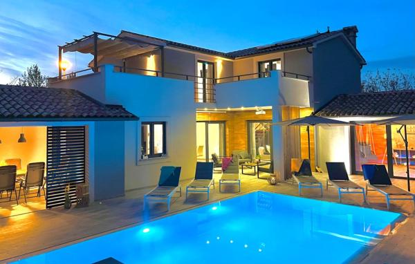 Vila Irena by Villas Guide, Đặt  Khách sạn ở Barban có hồ bơi, Hồ bơi