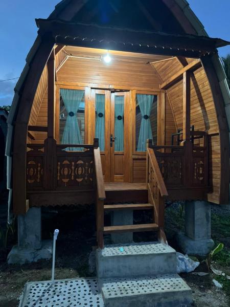 Helau beach krui, Đặt  Wainapal Sumatra