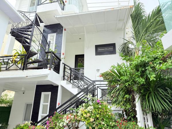 Chateau Du Soleil, Đặt  Khách sạn tại Luzon có Bãi đậu xe, Bãi đậu xe