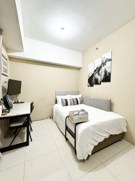 Convertible Double Studio in Salcedo Village, Đặt  Manila 