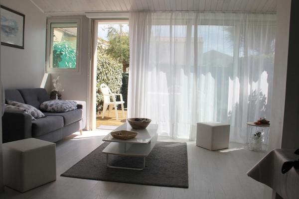 Jolie Villa bord de mer accès direct, Đặt  Frontignan Hérault