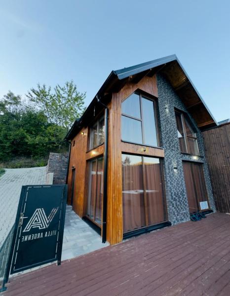 Villa Ardenne 2, Đặt  Khách sạn ở Ferizaj có chỗ đỗ xe, Bãi đậu xe