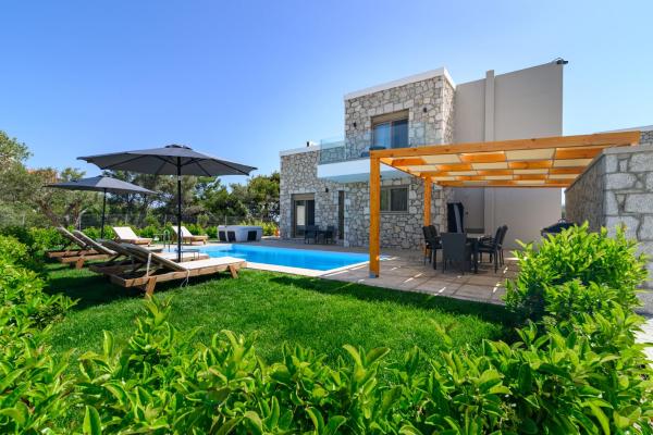 Drakos Estate - Luxury Pool Villas, Đặt  Asgourou Rhodes Town