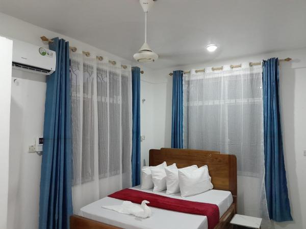 Valley Breeze Hotel, Đặt  Dar es Salaam 