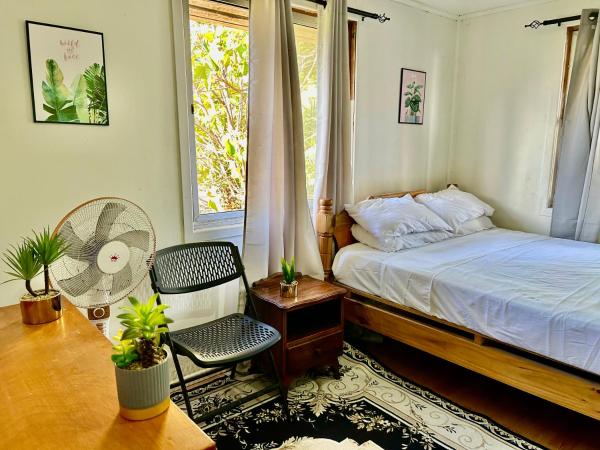Feiloakimisi 3, Đặt  Khách sạn ở Tongatapu Island có chỗ đỗ xe, Bãi đậu xe