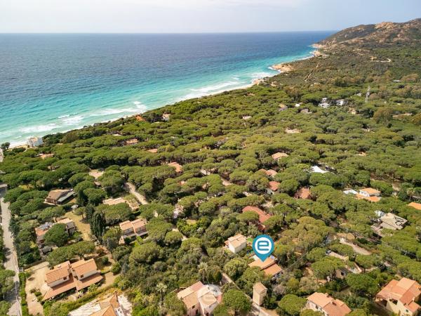 Villa Bluebell, Đặt  Fort Village Sardegna