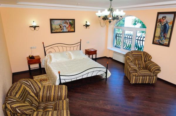 Pervyij Dohodnyij Dom Guest house