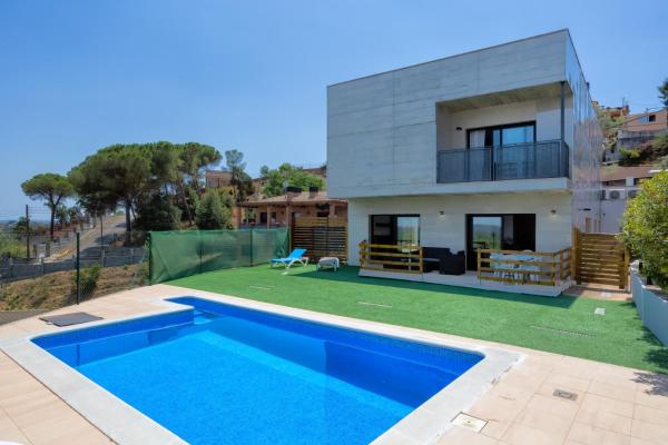Hauzify I Villa Velaz, Đặt  Fogars de la Selva Barcelona Province