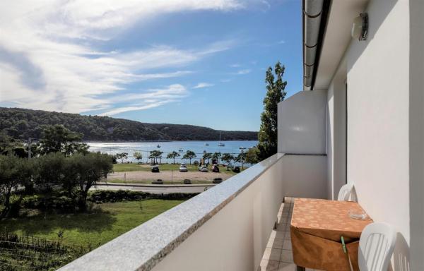 Apartments Stanicic Kampor, Đặt Căn hộ Kampor 