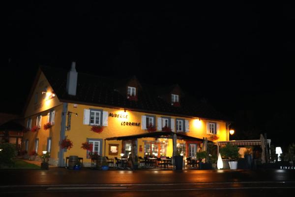 Auberge Lorraine, Đặt   