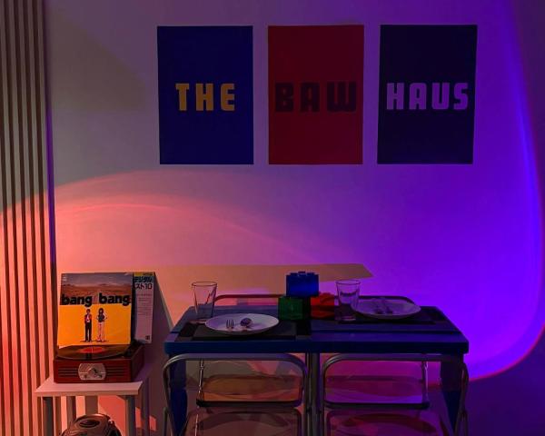 The Bawhaus, Đặt  Khách sạn tại Luzon có Bãi đậu xe, Bãi đậu xe