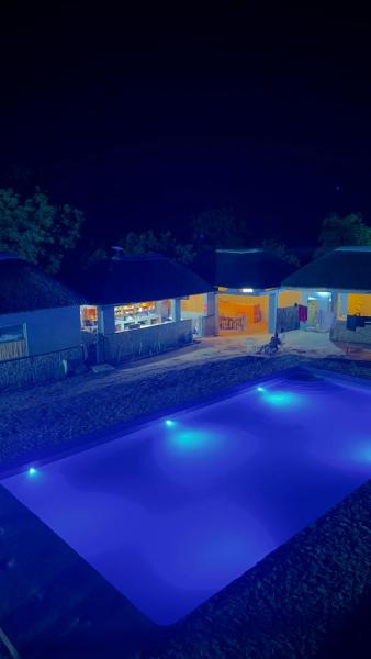 the Zebra Lodge, Đặt  Monkey Bay Malawi