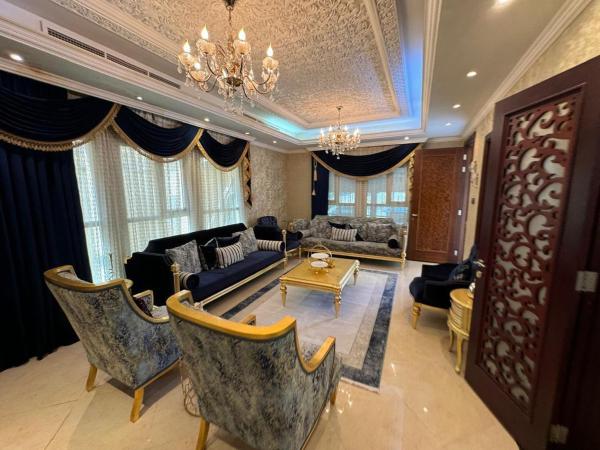 Luxury Royal Villa with 7 Master Suites, Đặt  Ajman Các Tiểu vương quốc Ả Rập Thống nhất